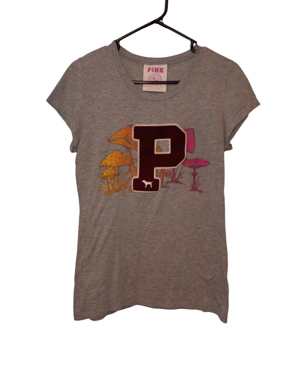 Vintage Rare Y2K PINK VS 3D letter "P" Campus Tee Shirt Ladies Size Large